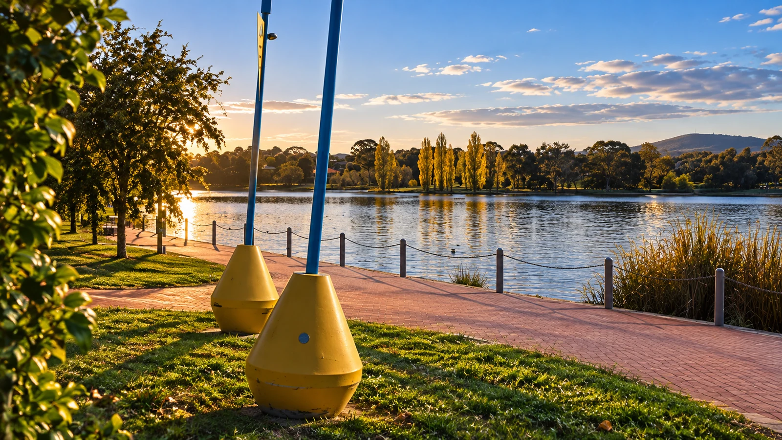 Yerrabi Pond waterfront